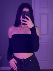 Одна ❤️Фото100% фото 1