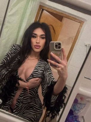 Бишкек Симона приездом