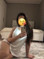 Анель с подругой фото 1