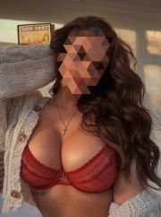 Альбина одна фото 1